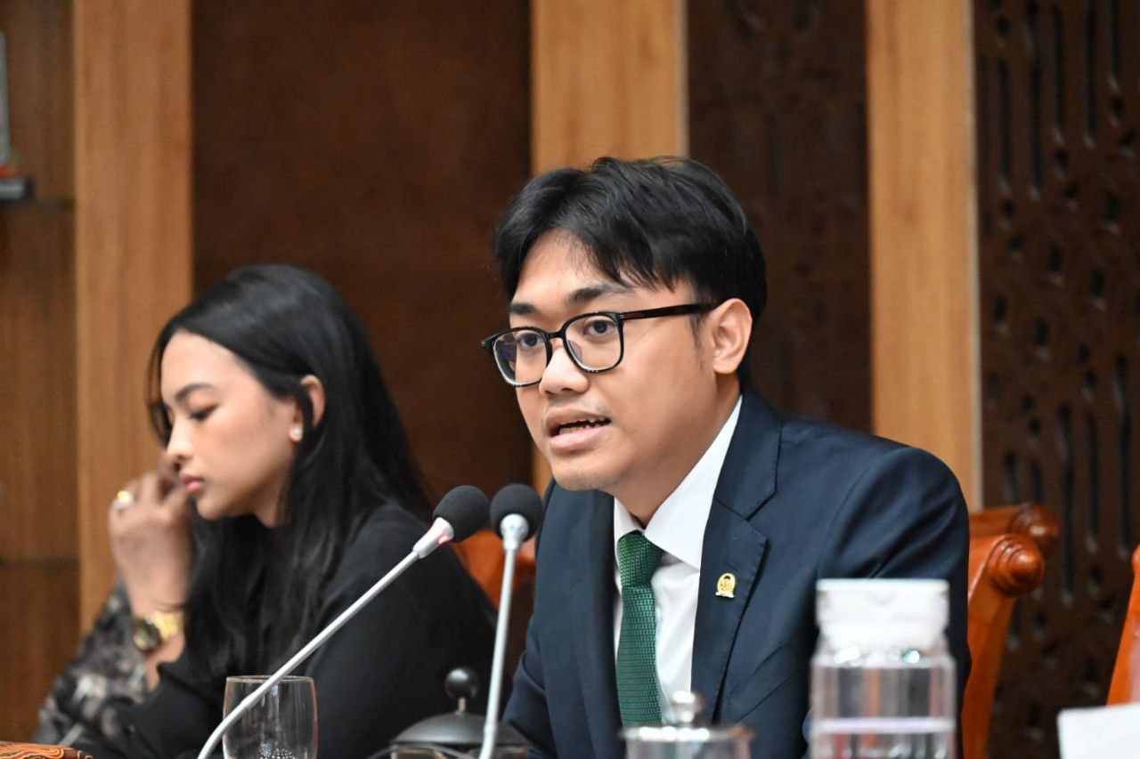 Gus Hilman Siapkan 44 Ribu Beasiswa untuk Pelajar Pasuruan dan Probolinggo, Dijamin Tanpa Potongan!
